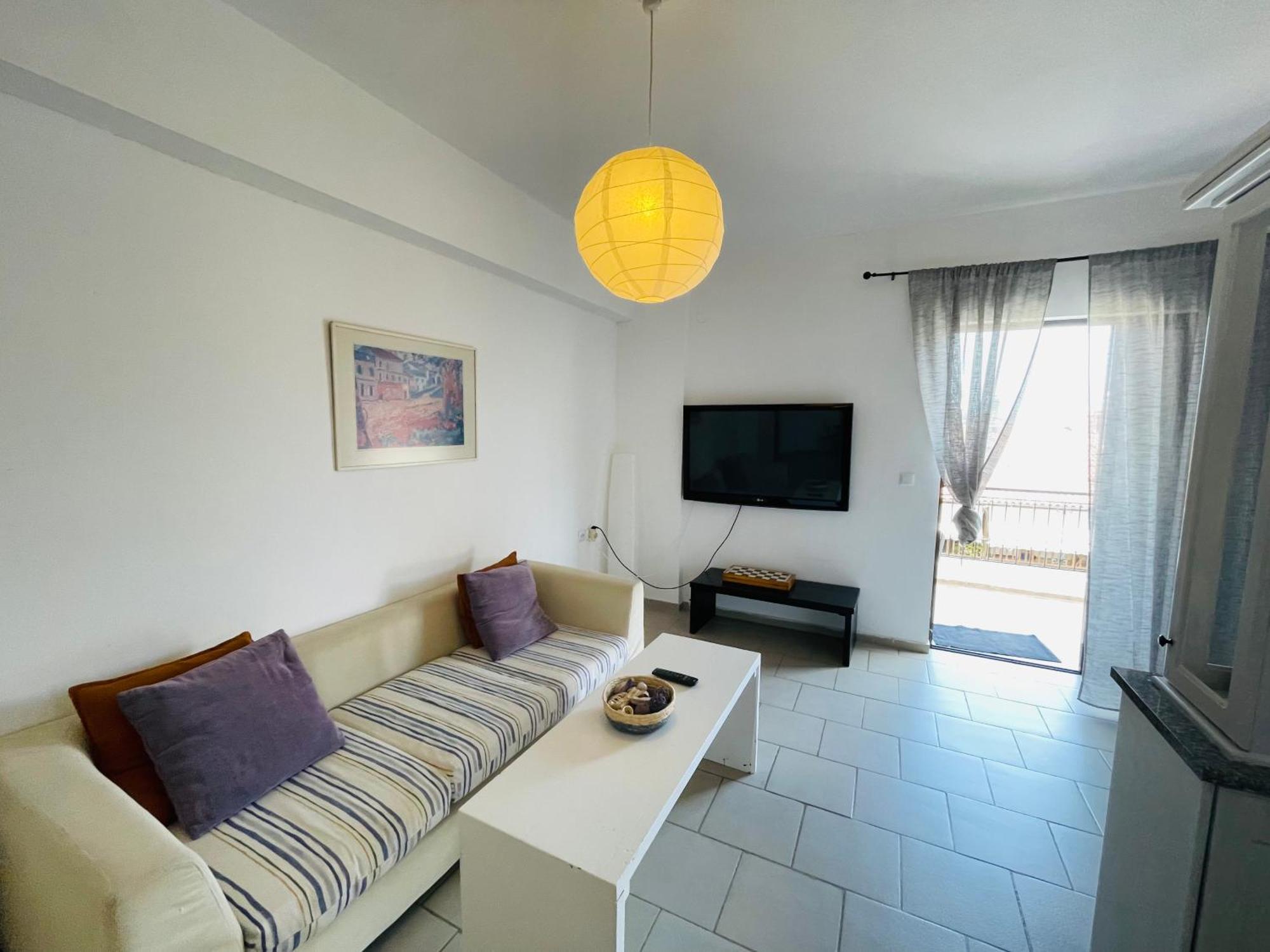Velis apartment Akráta Buitenkant foto