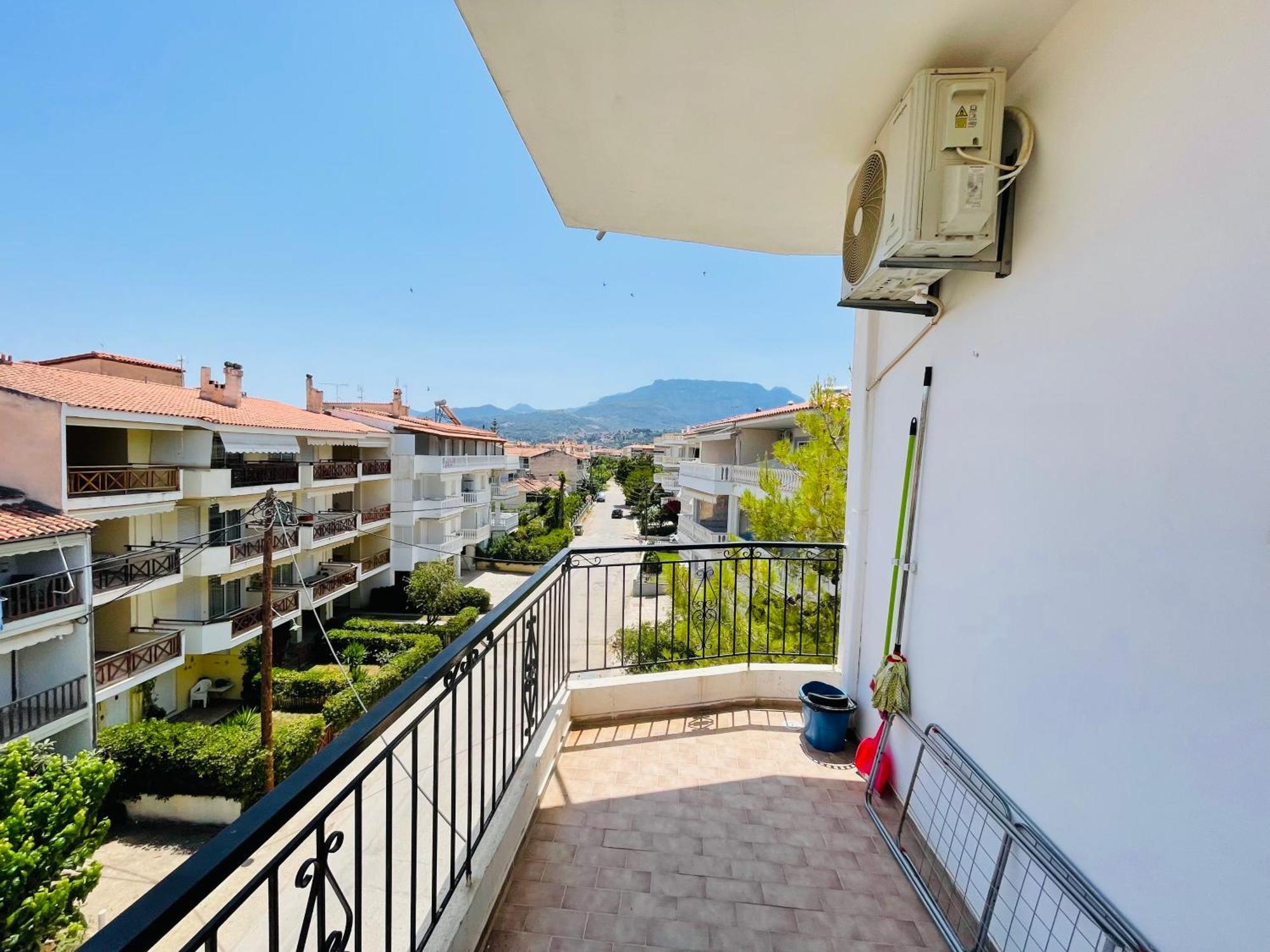 Velis apartment Akráta Buitenkant foto